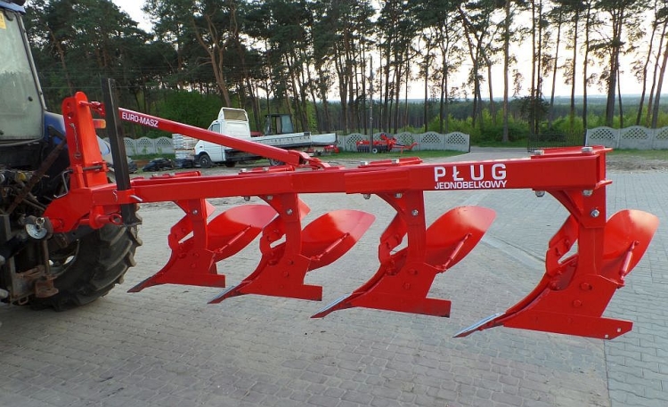 plug-jednobelkowy-euro-masz-00.jpg