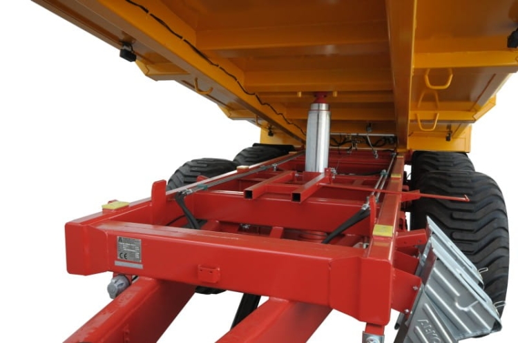 T679_2nr5.jpg