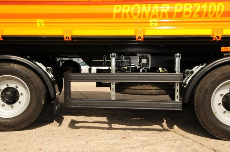 PB2100nr5.jpg