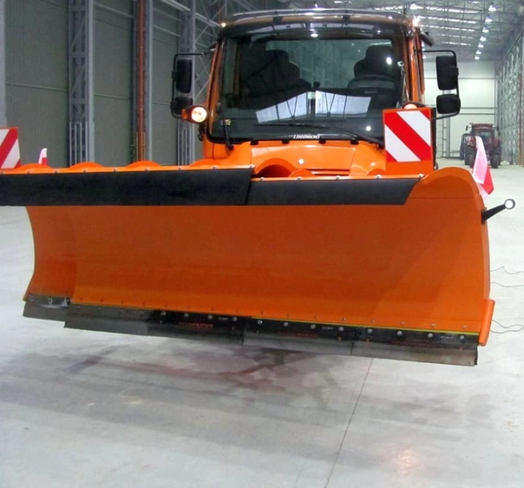 Pług-teleskopowy-PUT-S58-w-pozycji-złożonej.jpg