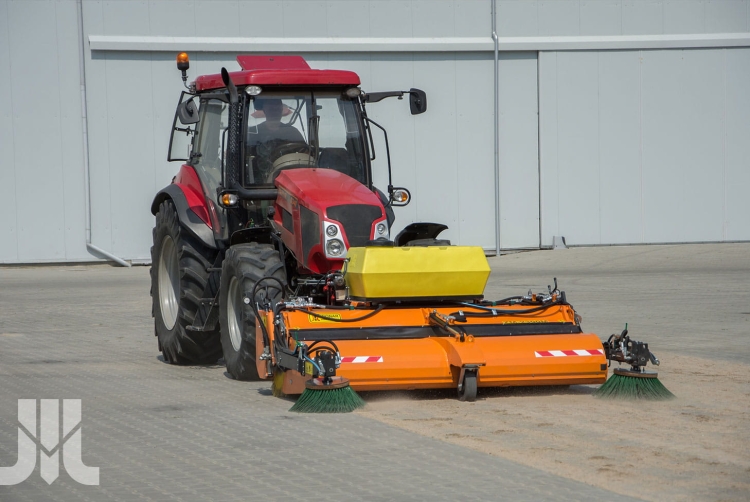 ZM2300M-pronar-5.jpg