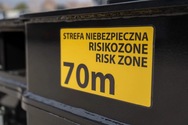 C300-REMET-10.jpg