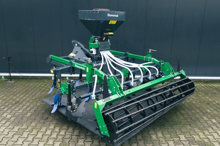 7rool-B-01748.jpg