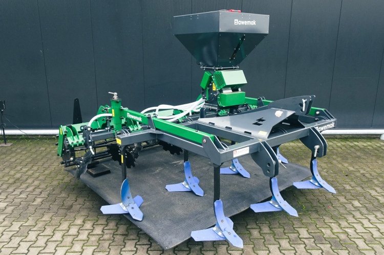 7rool-B-01744.jpg